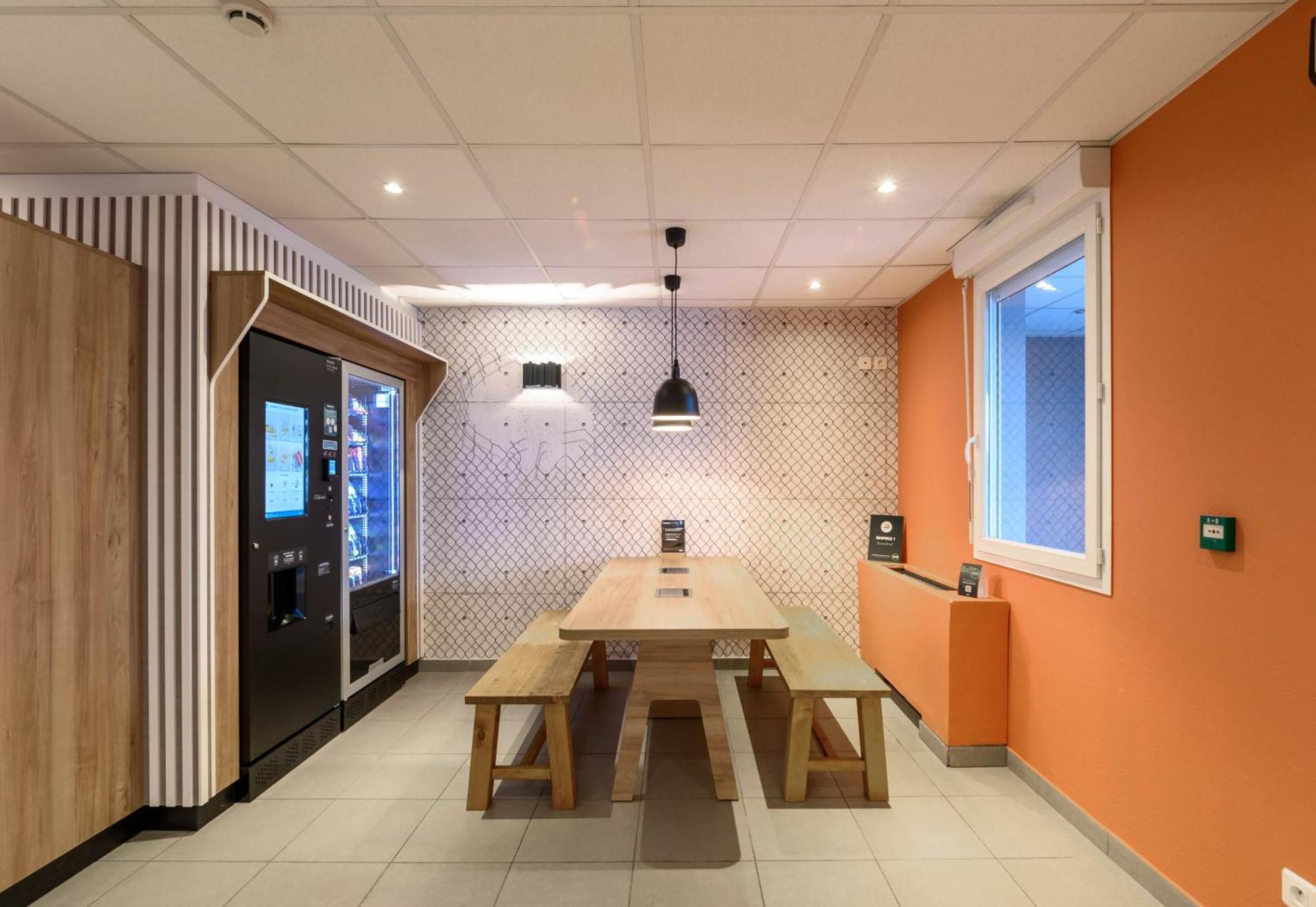 B&B Hotel Compiegne Thourotte ภายนอก รูปภาพ