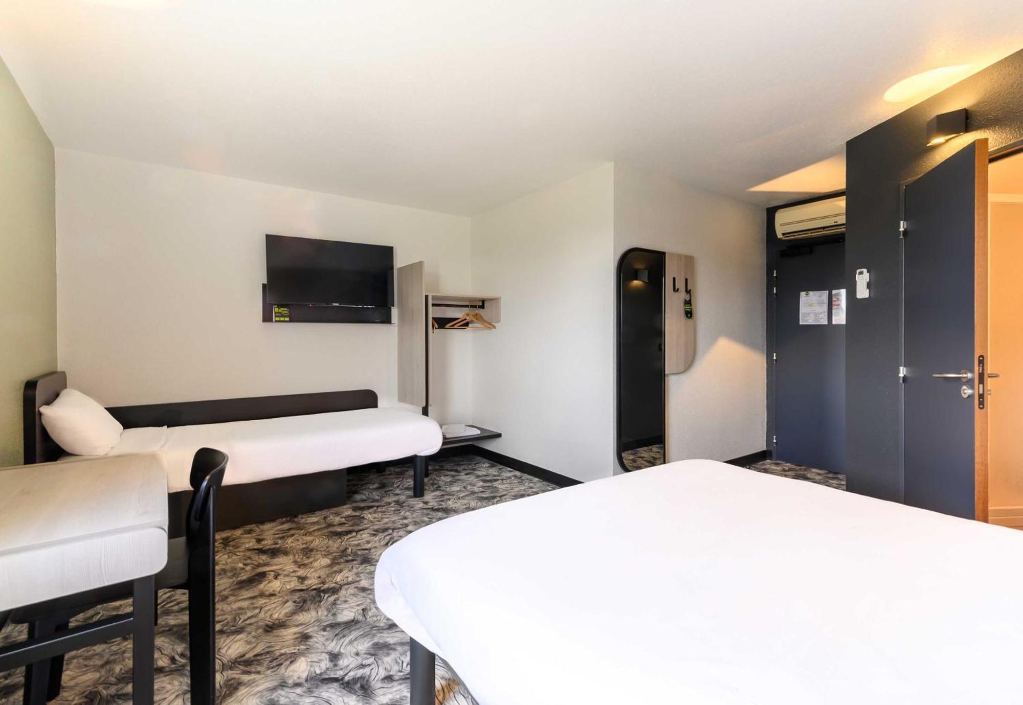 B&B Hotel Compiegne Thourotte ภายนอก รูปภาพ